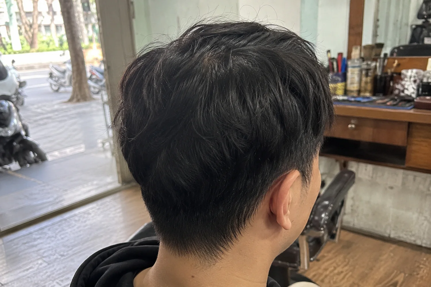 Undercut nuôi dài bị lỗi gì? Cách qua giai đoạn xấu mà không phải cạo lại
