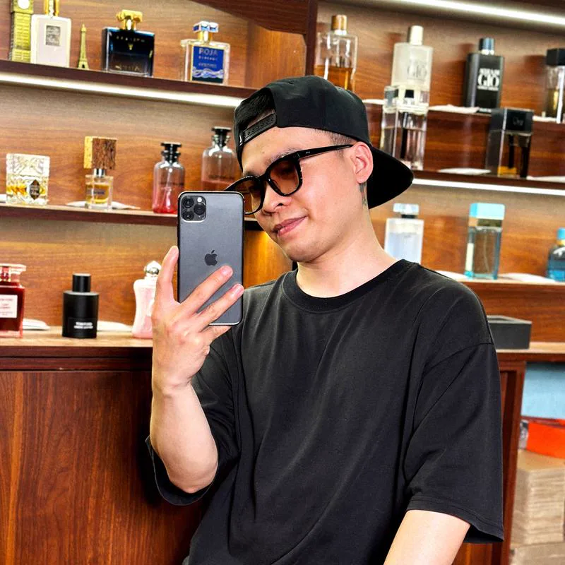 Bùi Đức Tùng — barber và founder Gentleman's House, Cầu Giấy, Hà Nội